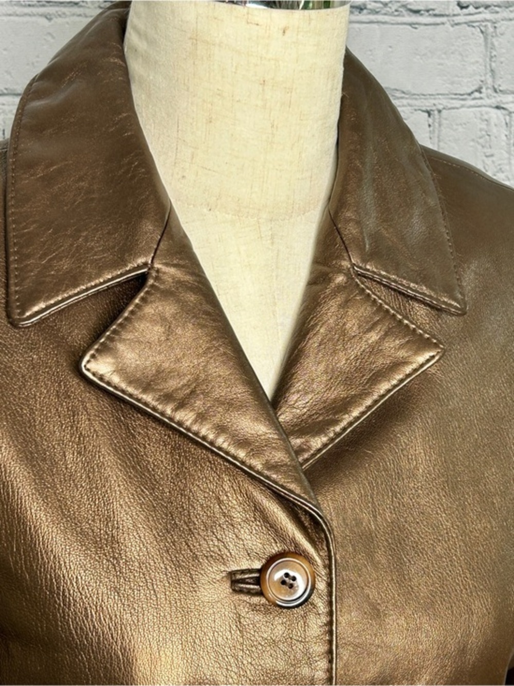 John Carlisle Women's Bronze Leather Jacket Medium Genuine Leather Button Blazer - Picture 2 of 10